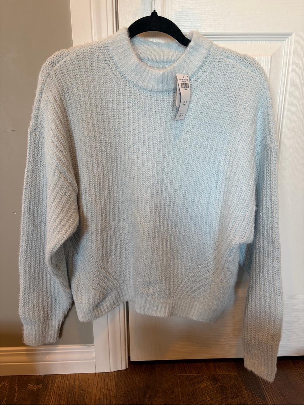 Abercrombie & Fitch Light Blue Crewneck Sweater